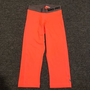 Nike Pro Women’s Tights